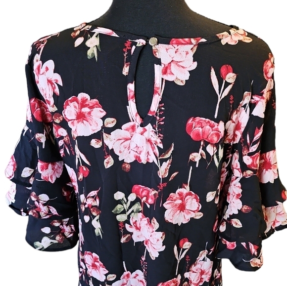Wishful Semi Sheer Black & Red Floral Tunic Flutter Sleeves - Picture 7 of 7